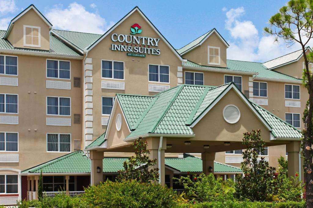 Country Inn & Suites - a limited service hotel brand.